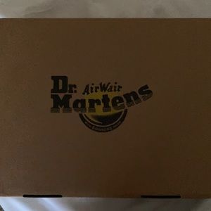 Size 8 platform Doc Marten shoes